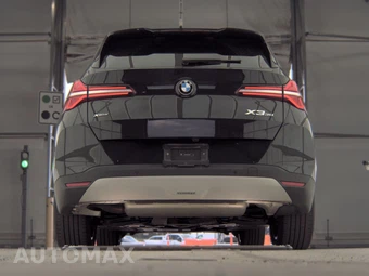 2026 BMW X3 30 xDrive - miniatura 7