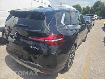 2026 BMW X3 30 xDrive - miniatura 4