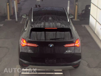 2026 BMW X3 30 xDrive - miniatura 6