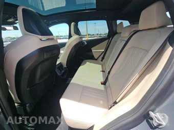 2026 BMW X3 30 xDrive - miniatura 19