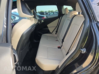 2026 BMW X3 30 xDrive - miniatura 19