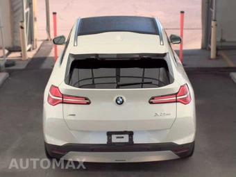 2026 BMW X3 30 xDrive - miniatura 6