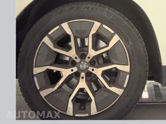 2026 BMW X3 30 xDrive – miniatura 11