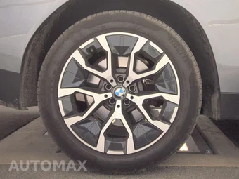 2026 BMW X3 30 xDrive - miniatura 11
