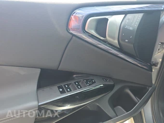 2026 BMW X3 30 xDrive - miniatura 15