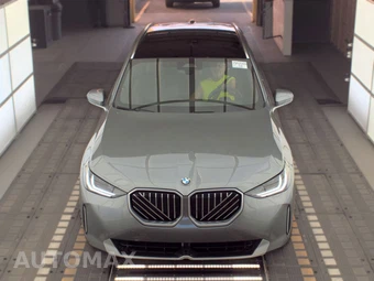 2026 BMW X3 30 xDrive - miniatura 2
