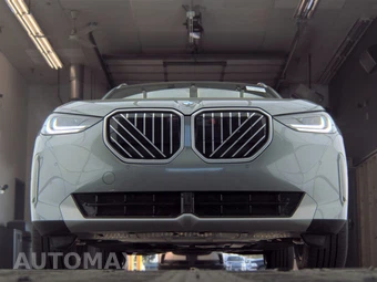 2026 BMW X3 30 xDrive - miniatura 3