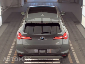 2026 BMW X3 30 xDrive - miniatura 6