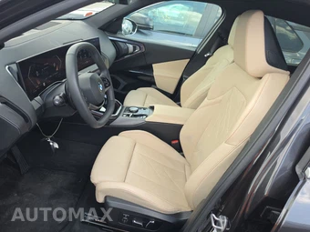 2026 BMW X3 30 xDrive - miniatura 13