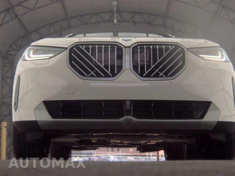 2026 BMW X3 30 xDrive – miniatura 3