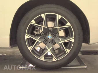2026 BMW X3 30 xDrive M SPORT LINE - miniatura 12