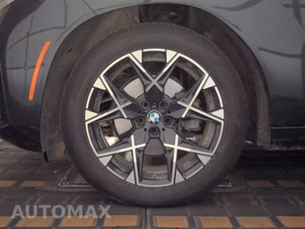 2026 BMW X3 30 xDrive M SPORT LINE - miniatura 9