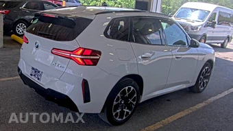 2026 BMW X3 30 xDrive M SPORT LINE - miniatura 4
