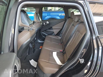 2026 BMW X3 M50 – miniatura 19