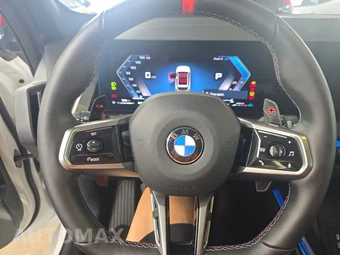 2026 BMW X3 M50 - miniatura 16