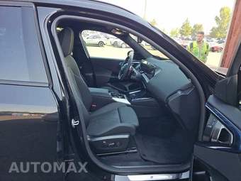 2026 BMW X3 M50 - miniatura 8