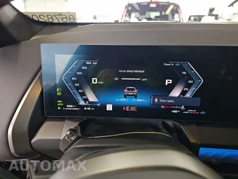 2026 BMW X3 M50 – miniatura 12