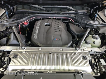2026 BMW X3 M50 – miniatura 16
