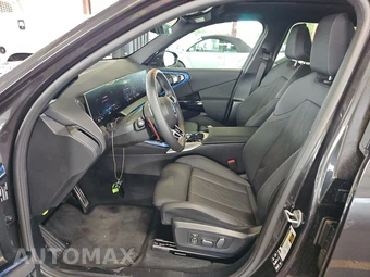 2026 BMW X3 M50 – miniatura 7