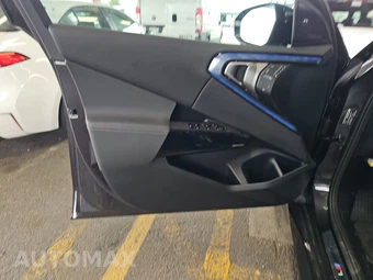 2026 BMW X3 M50 – miniatura 9