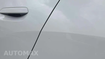 2026 BMW X3 M50 – miniatura 27