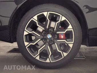 2026 BMW X3 M50 – miniatura 11