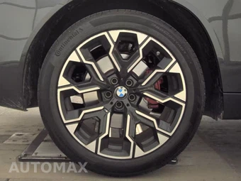 2026 BMW X3 M50 – miniatura 11