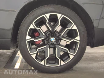 2026 BMW X3 M50 – miniatura 12