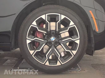 2026 BMW X3 M50 - miniatura 10