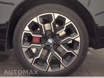 2026 BMW X3 M50 - miniatura 12