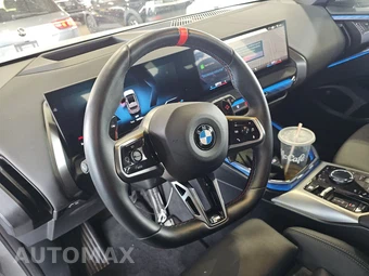 2026 BMW X3 M50 – miniatura 16