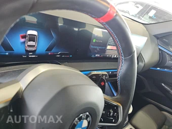 2026 BMW X3 M50 – miniatura 18