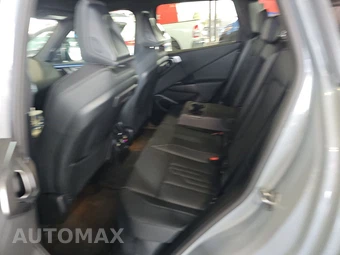 2026 BMW X3 M50 – miniatura 19