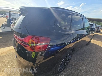 2026 BMW X3 M50 – miniatura 4