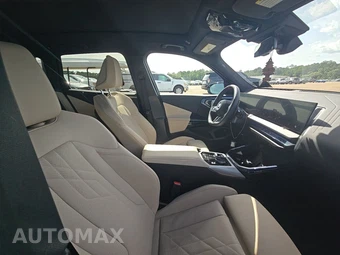 2026 BMW X3 M50 – miniatura 8