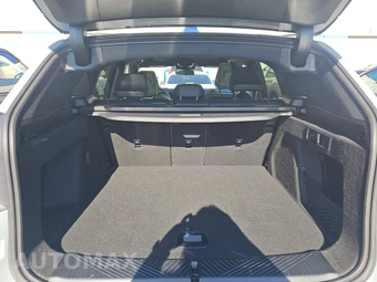 2026 BMW X3 M50 – miniatura 23