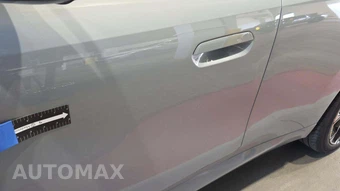 2026 BMW X3 M50 – miniatura 28