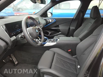 2026 BMW X3 M50 - miniatura 13
