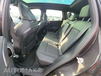 2026 BMW X3 M50 – miniatura 13