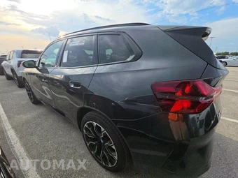 2026 BMW X3 M50 – miniatura 6