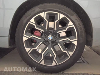 2026 BMW X3 M50 – miniatura 12