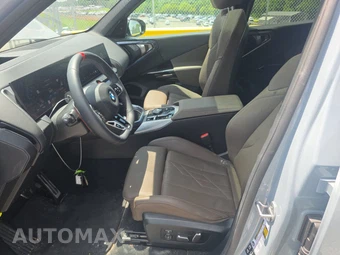 2026 BMW X3 M50 – miniatura 13