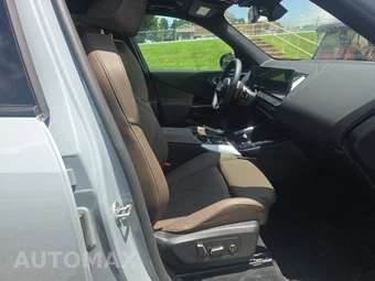 2026 BMW X3 M50 – miniatura 14
