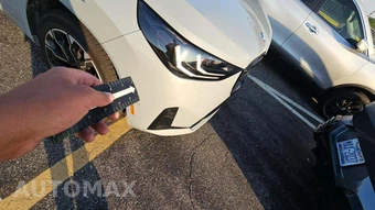 2026 BMW X3 M50 – miniatura 25