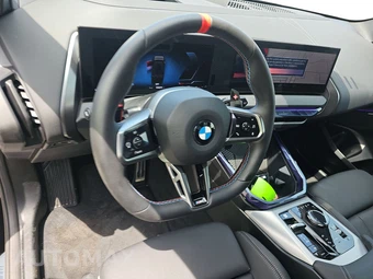2026 BMW X3 M50 – miniatura 10