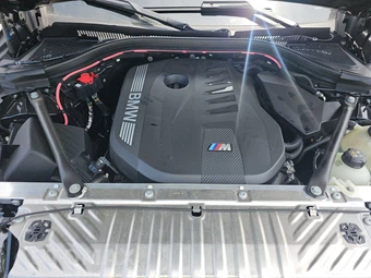2026 BMW X3 M50 – miniatura 16