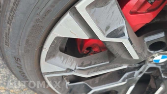 2026 BMW X3 M50 – miniatura 23