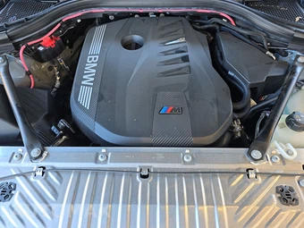 2026 BMW X3 M50 - miniatura 16