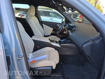 2026 BMW X3 M50 - miniatura 8