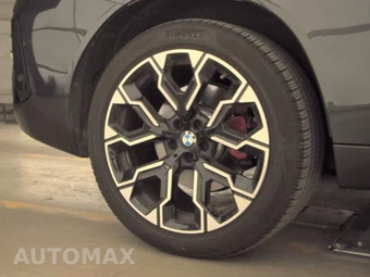 2026 BMW X3 M50 – miniatura 11